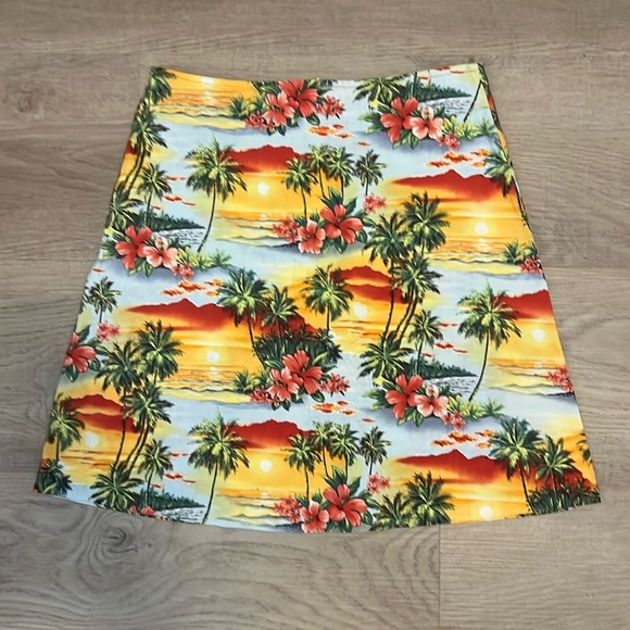La Ranchita Dresses & Skirts - Adorable La Ranchita A-Line Cotton Blend Hawaiian Theme Skirt (M)